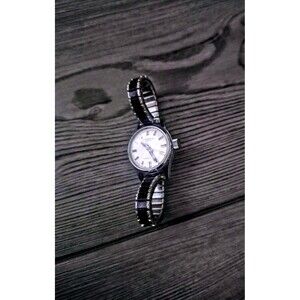 Vintage-Spendid 17 Jewels-Mechanical Ladies Watch-Black/Silver Speidel Band